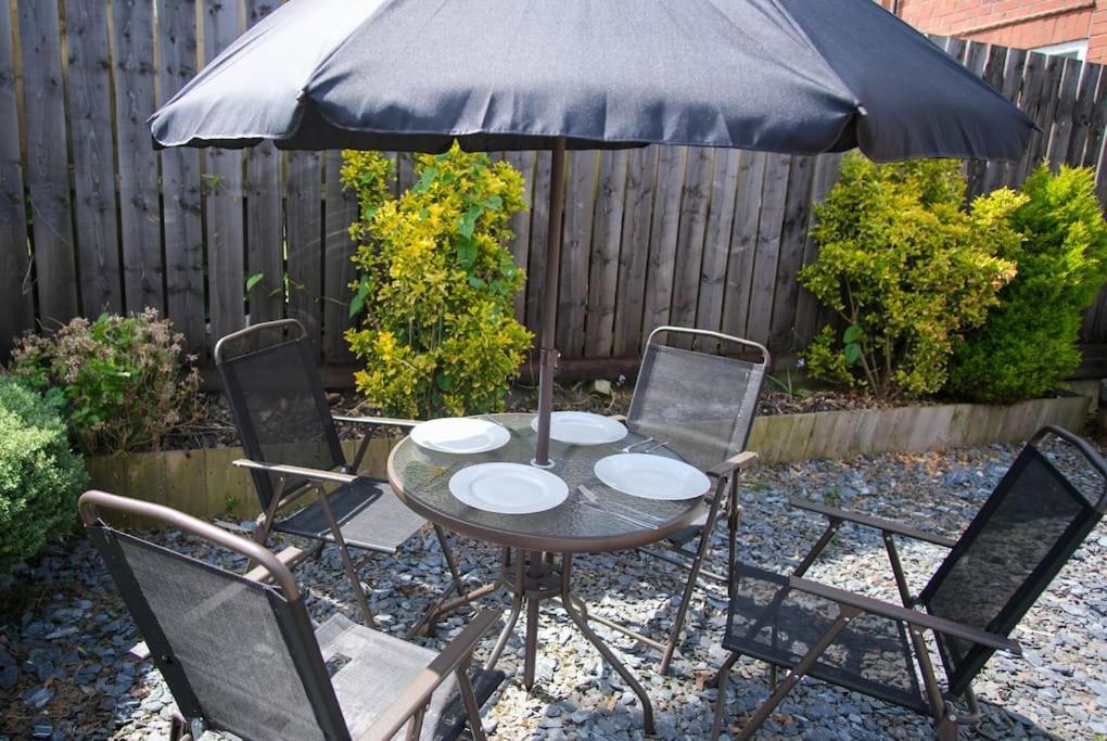 3 Bed, Parking Inc 15 Percent Off For Monthly Stays Westoe Екстериор снимка
