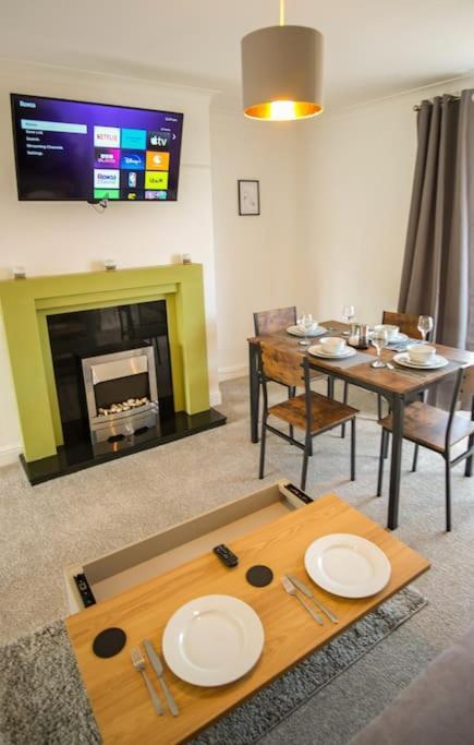 3 Bed, Parking Inc 15 Percent Off For Monthly Stays Westoe Екстериор снимка
