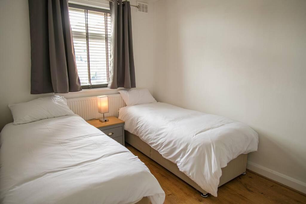 3 Bed, Parking Inc 15 Percent Off For Monthly Stays Westoe Екстериор снимка
